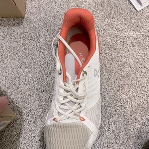 On Cloud Sneakers  peach/white size  7.5 normally I’m a 7